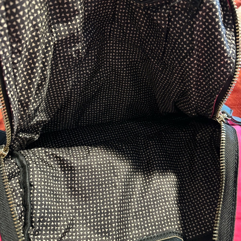 Stylish Pink Backpack - Picture 3 of 10